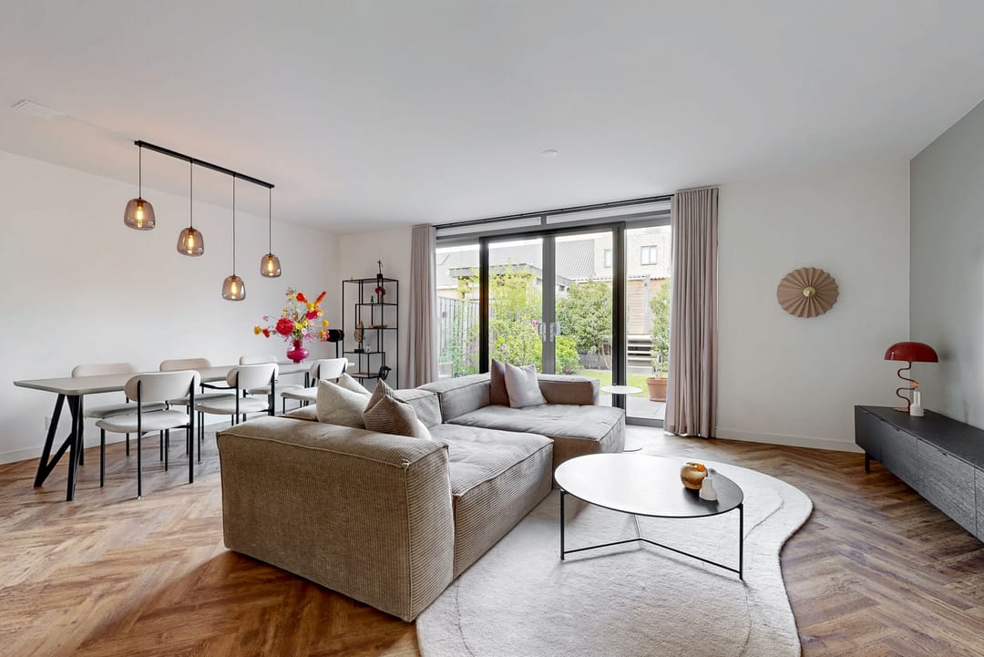 Foto 2 van Voorbuurt 42