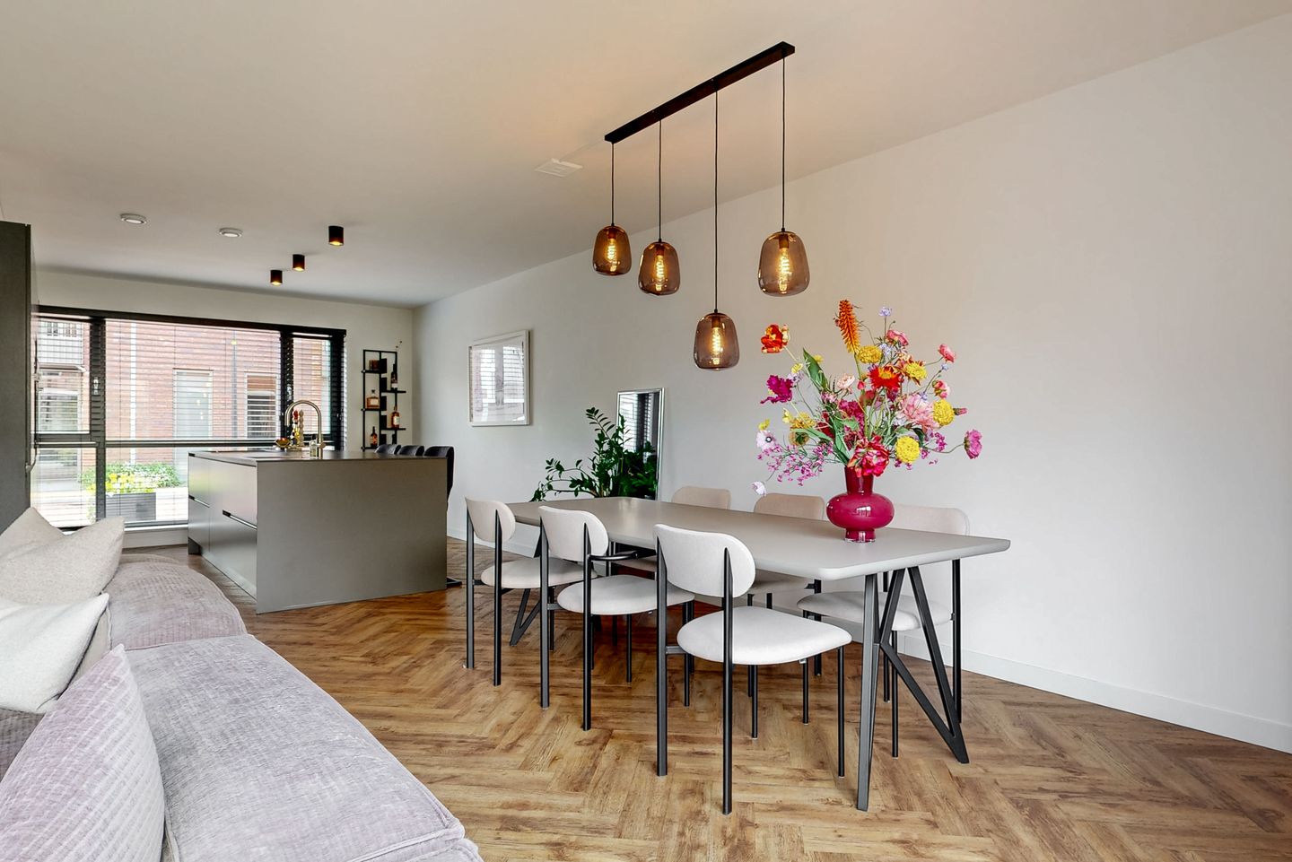 Foto 10 van Voorbuurt 42