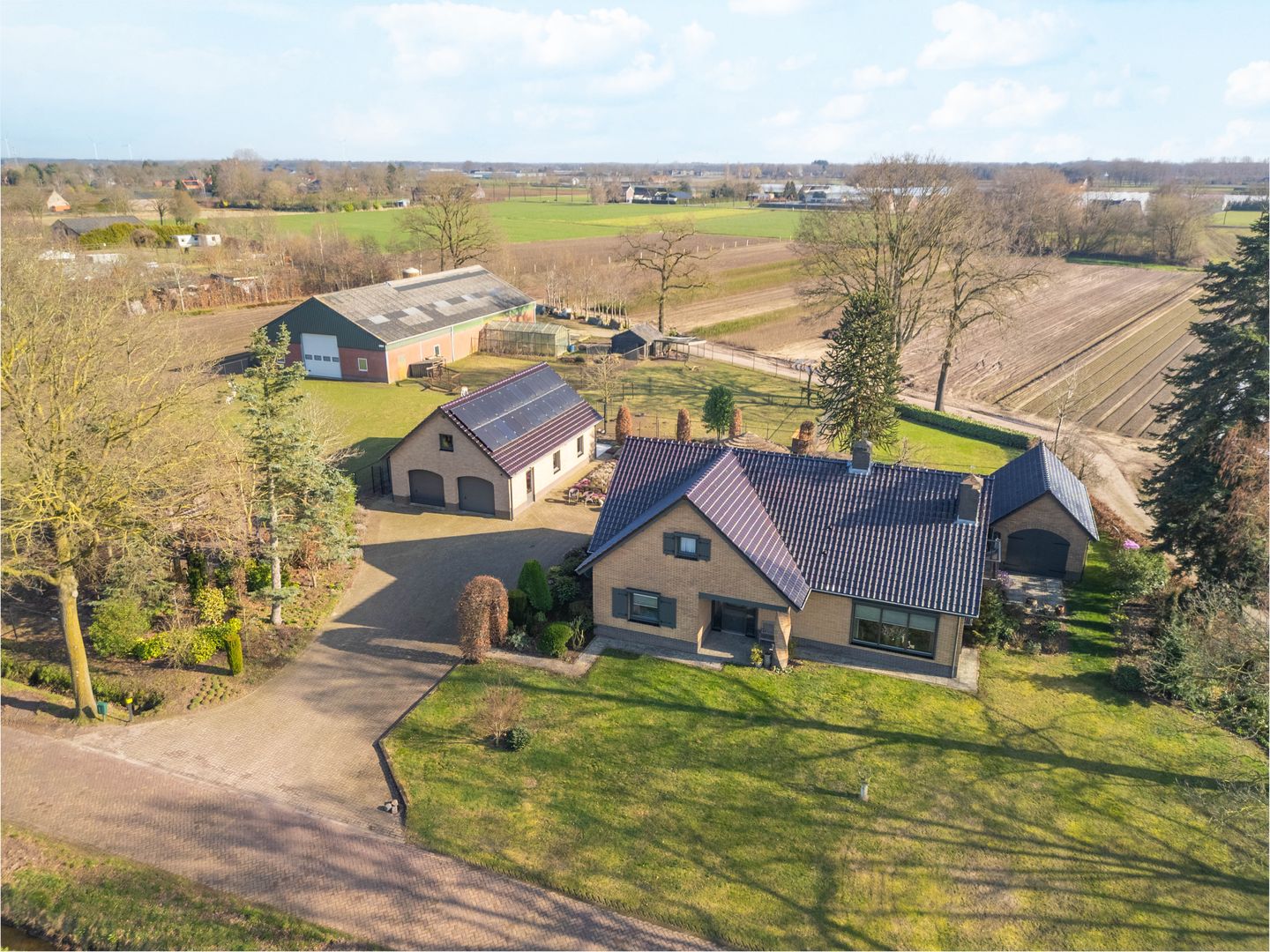 Bekijk foto 2 van Oude Heistraat 19