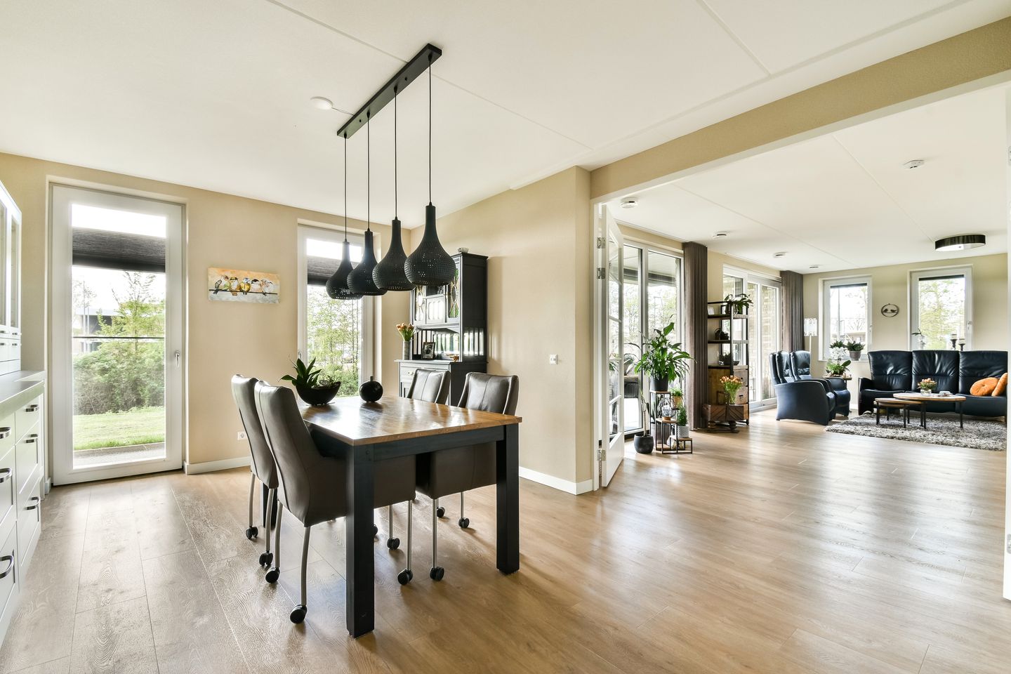 Foto 14 van Esther Vergeerstraat 77