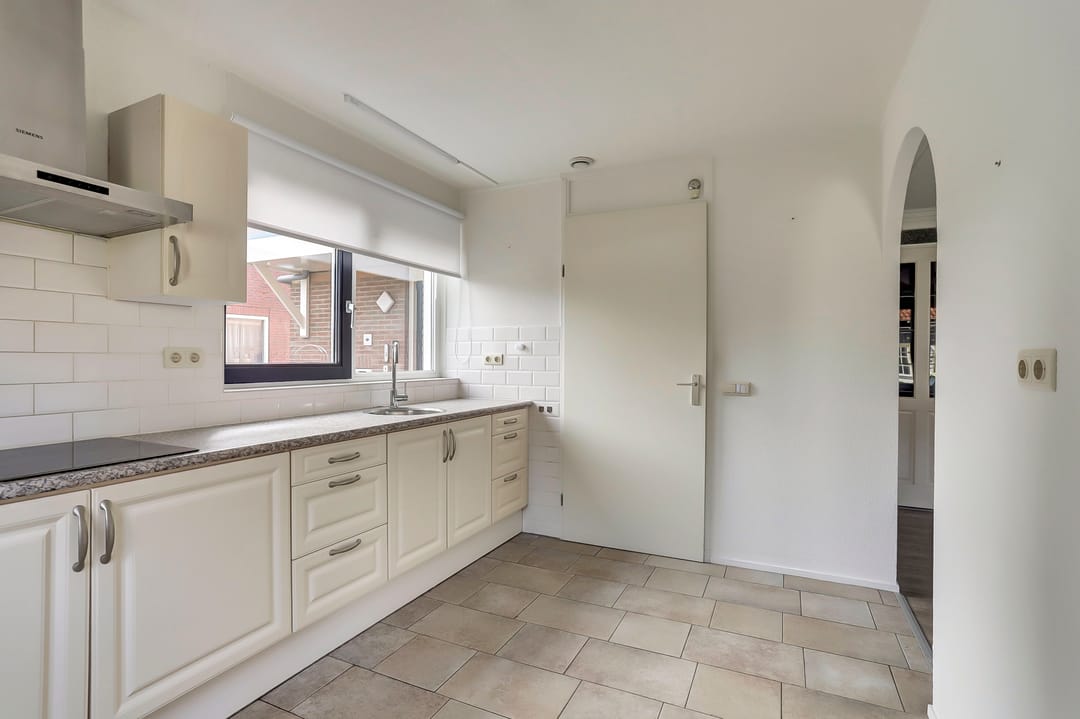 Foto 16 van Kerkhofstraat 6