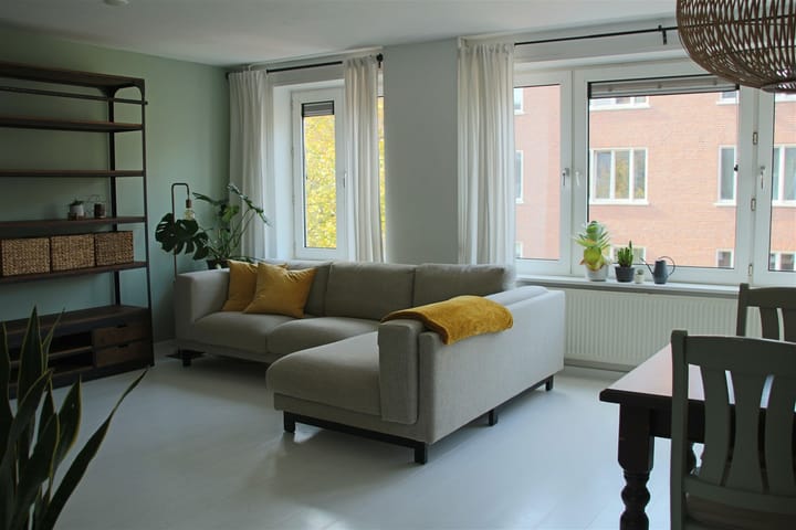Photo 2 of Van Speijkstraat 16-2