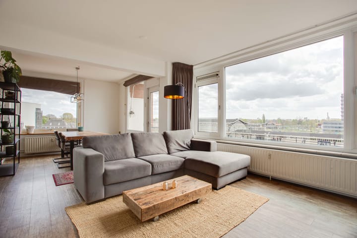 Foto 2 van Stationsplein 38