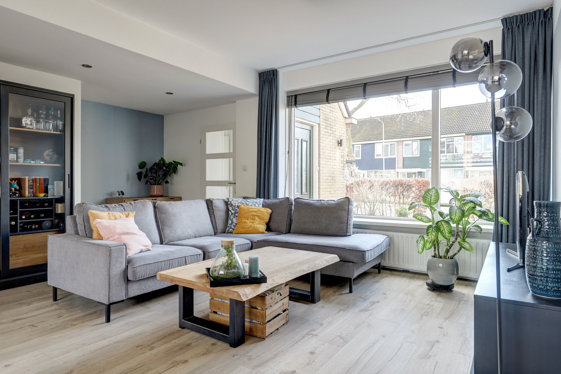 Foto 9 van Uitlaat 48