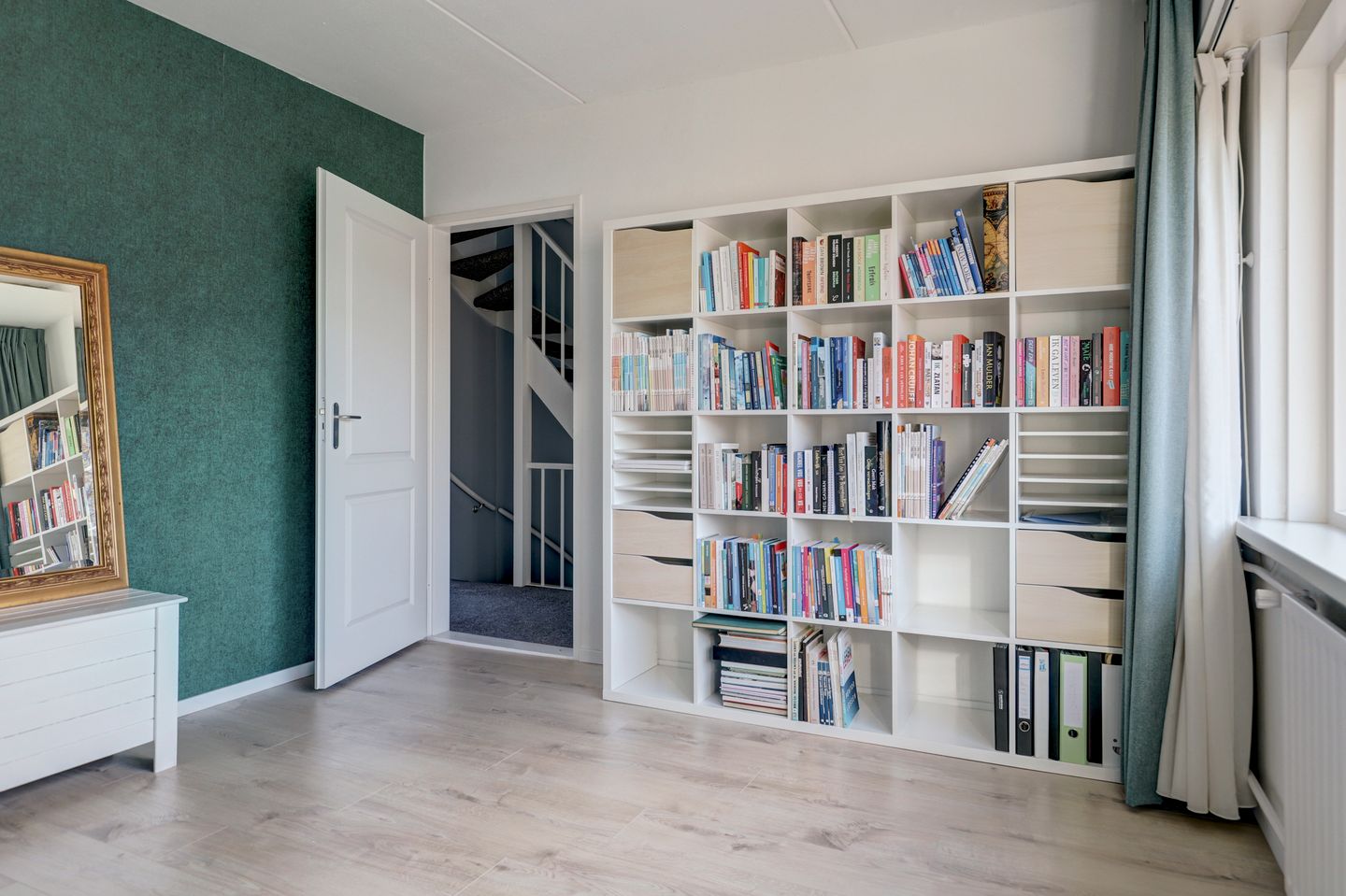 Foto 29 van Uitlaat 48