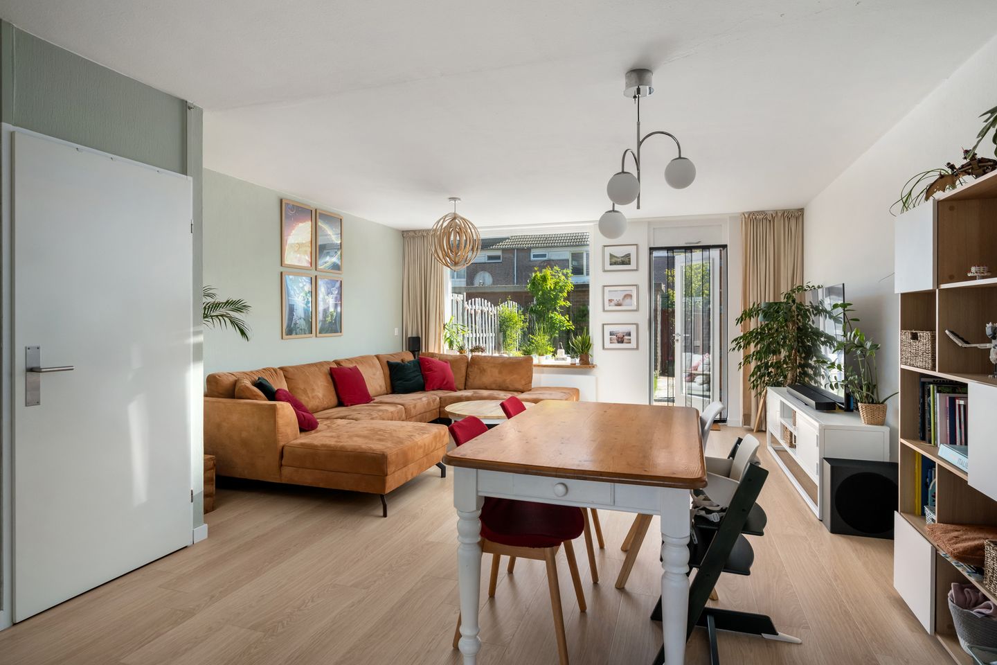 Foto 10 van Vogelenzanglaan 53