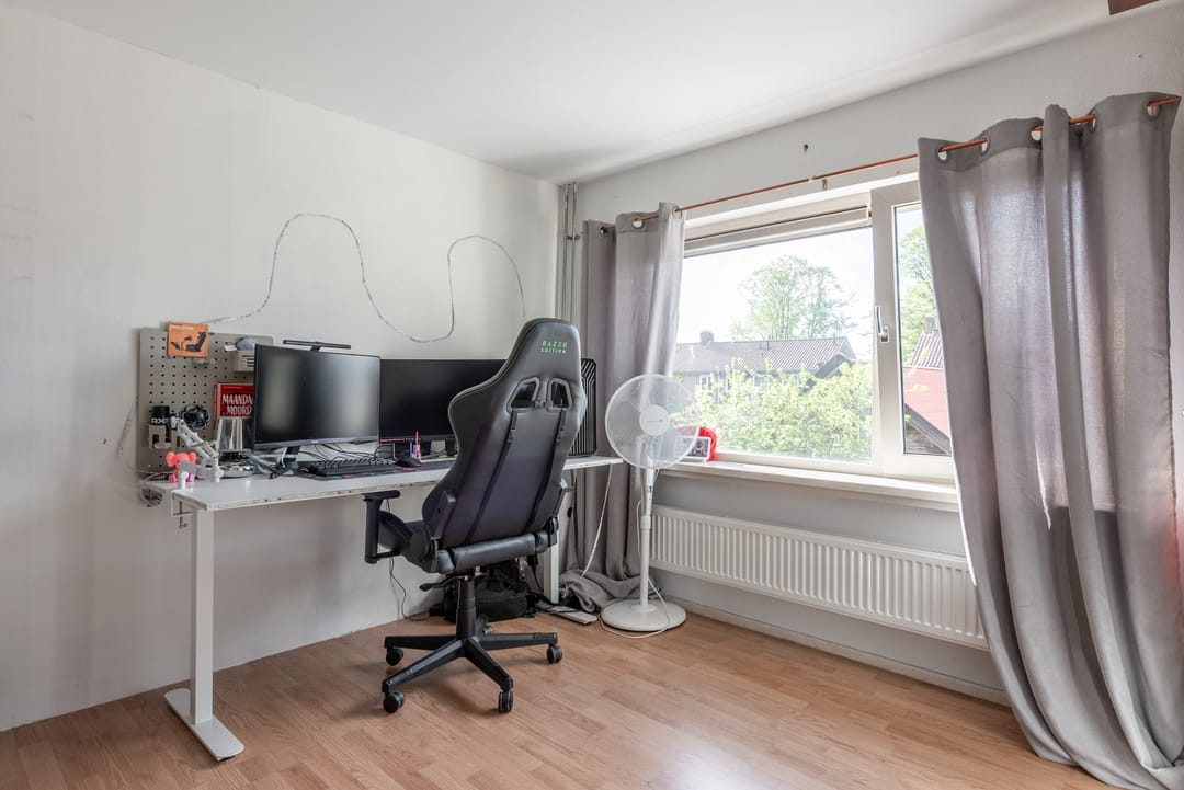 Photo 22 of Debussylaan 38