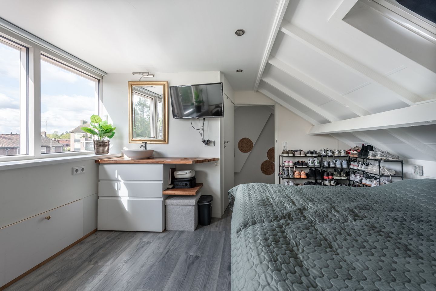 Photo 29 of Debussylaan 38