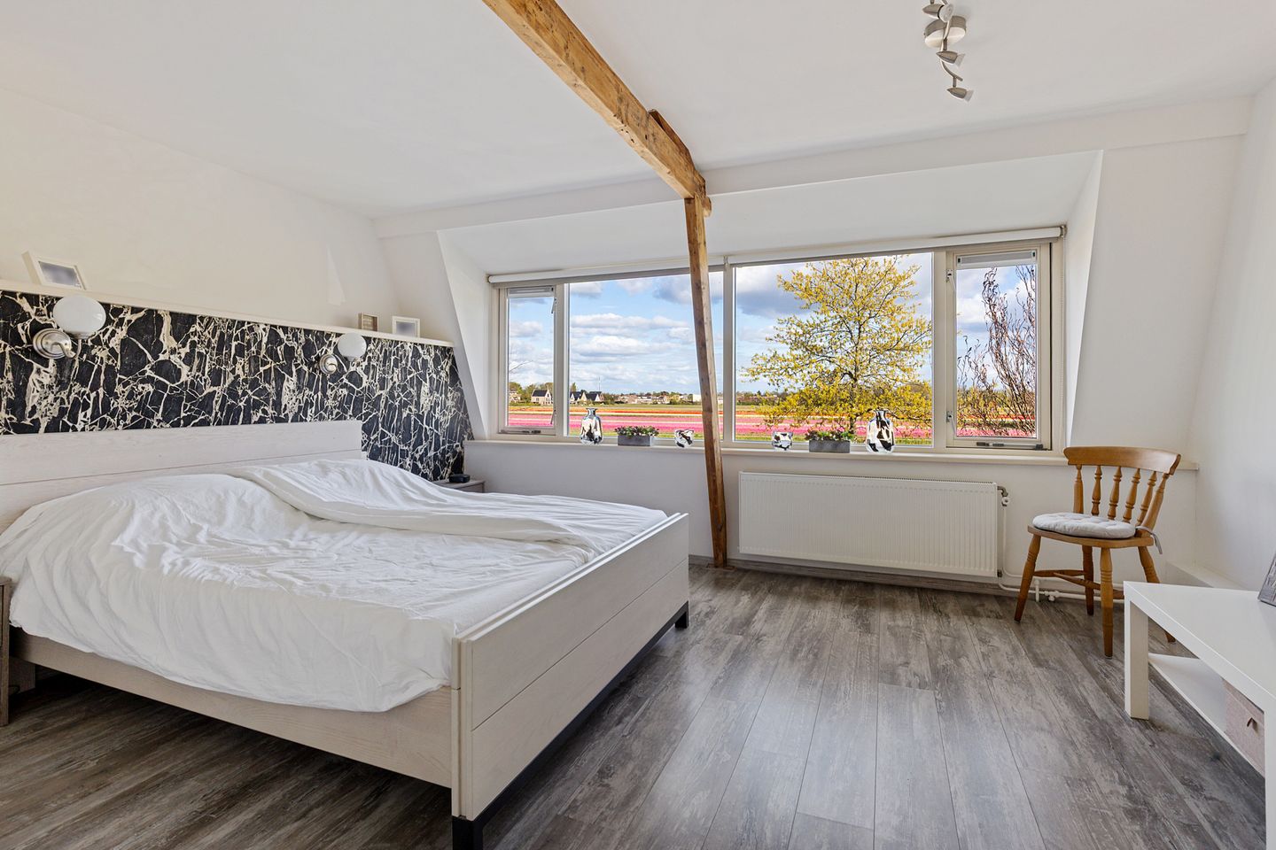 Foto 19 van 2e Loosterweg 62