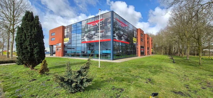 Doorndistel 16, Klazienaveen