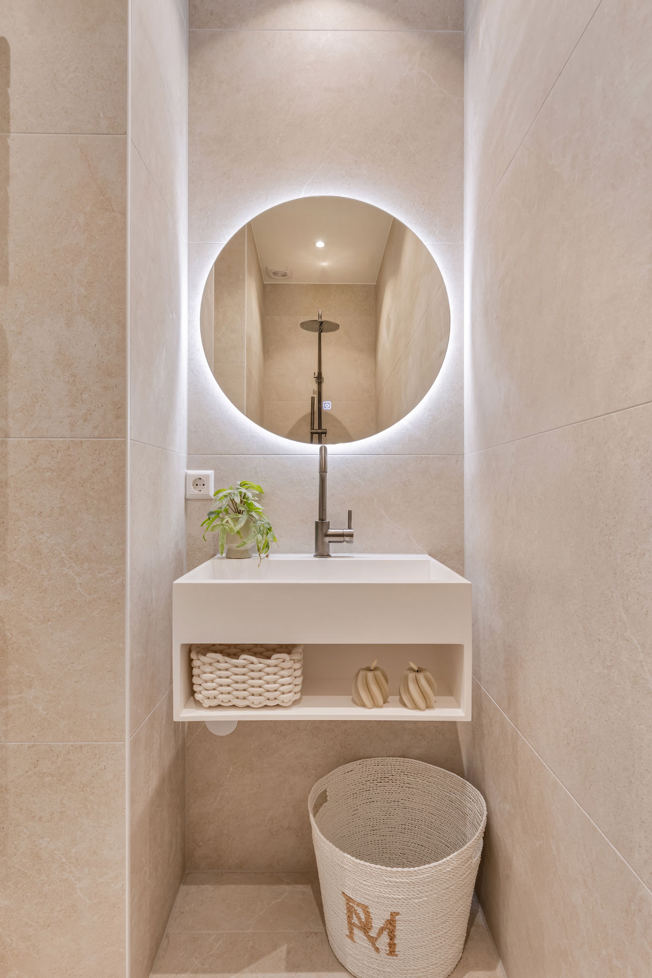 Foto 27 van Binnen Brouwersstraat 7-1