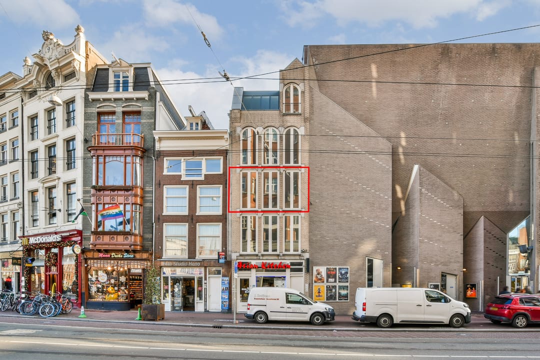 Photo 2 of Vijzelstraat 5-C