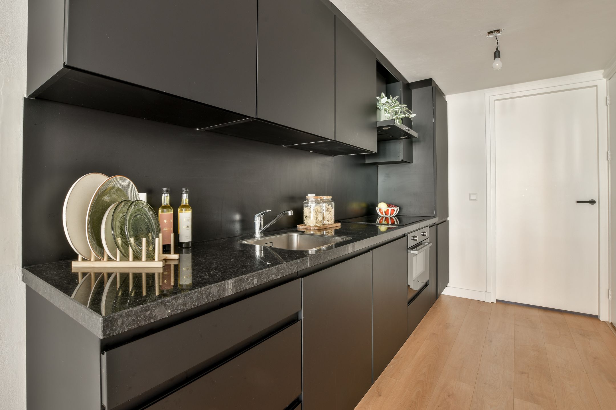 Photo 9 of Vijzelstraat 5-C