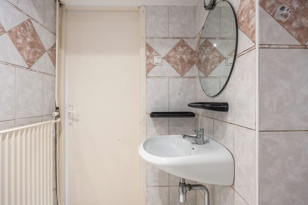Photo 31 of Van Leeuwenhoekstraat 18
