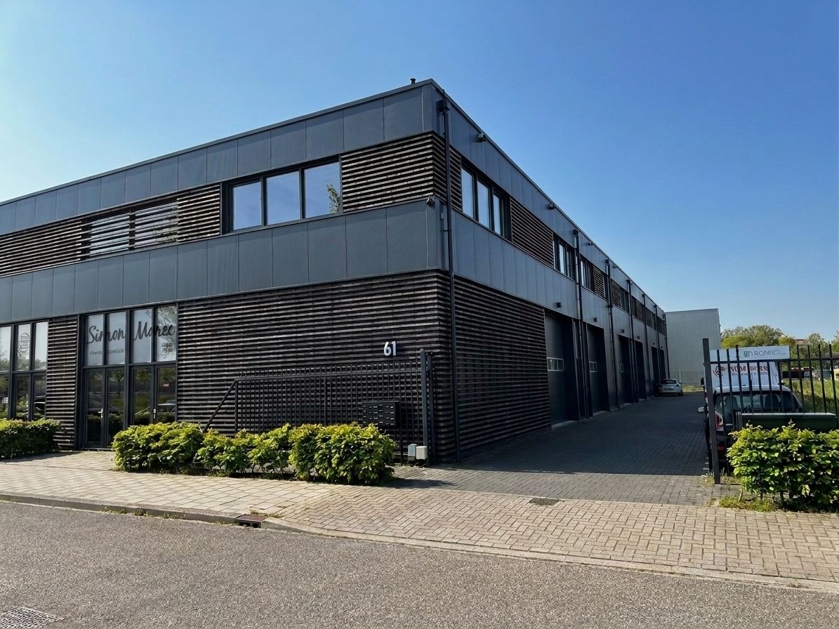 View photo 2 of Crommelinbaan 61-C