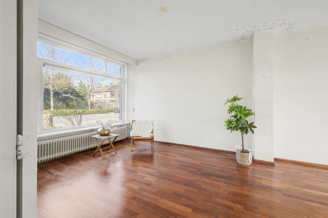 Photo 2 of Rossinistraat 11