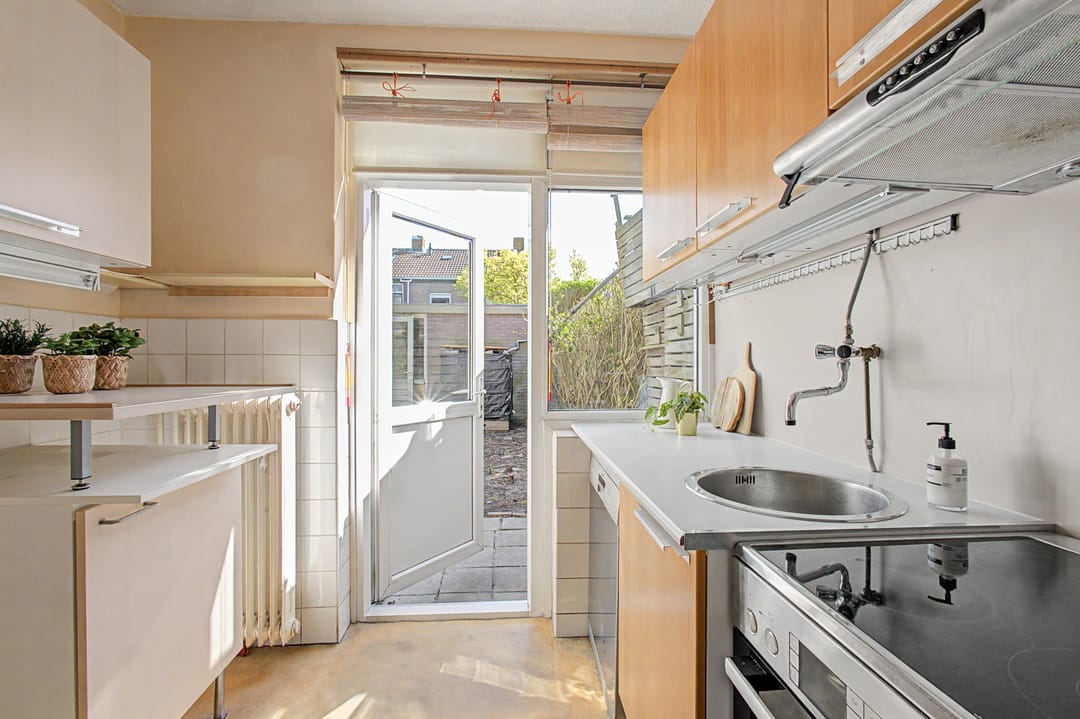 Photo 11 of Rossinistraat 11