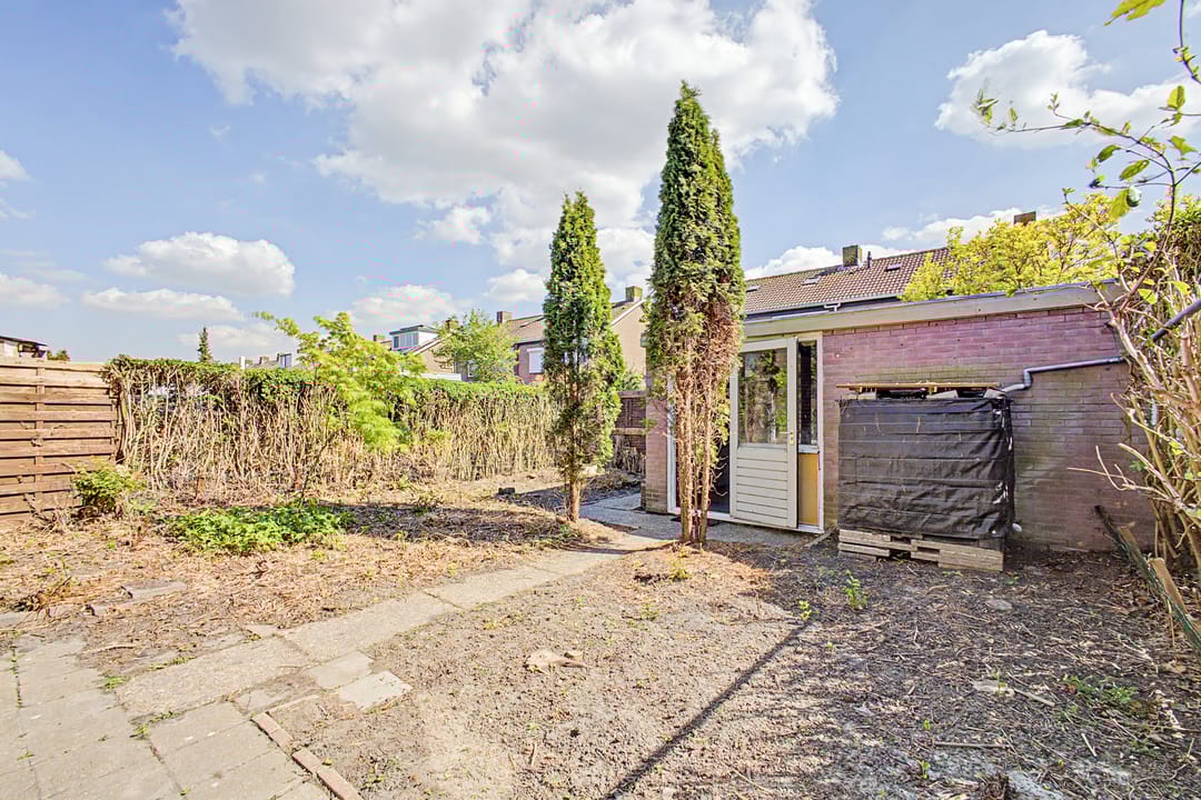 Photo 23 of Rossinistraat 11