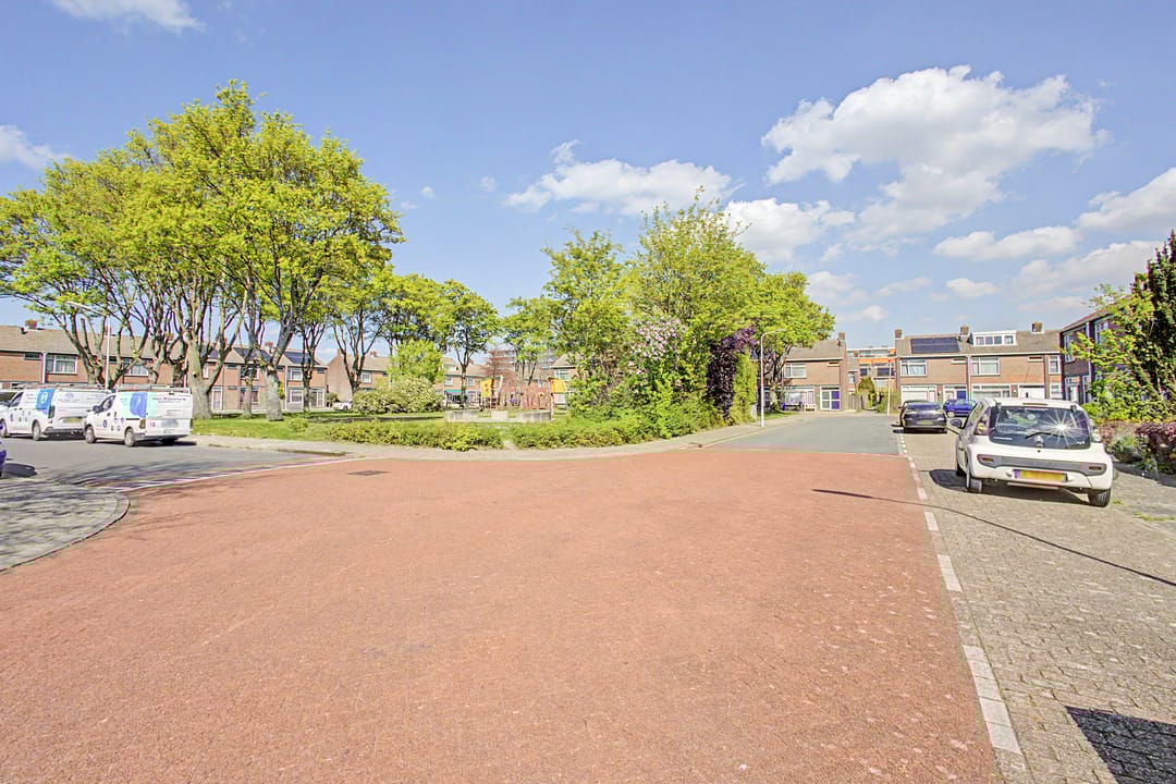 Photo 28 of Rossinistraat 11