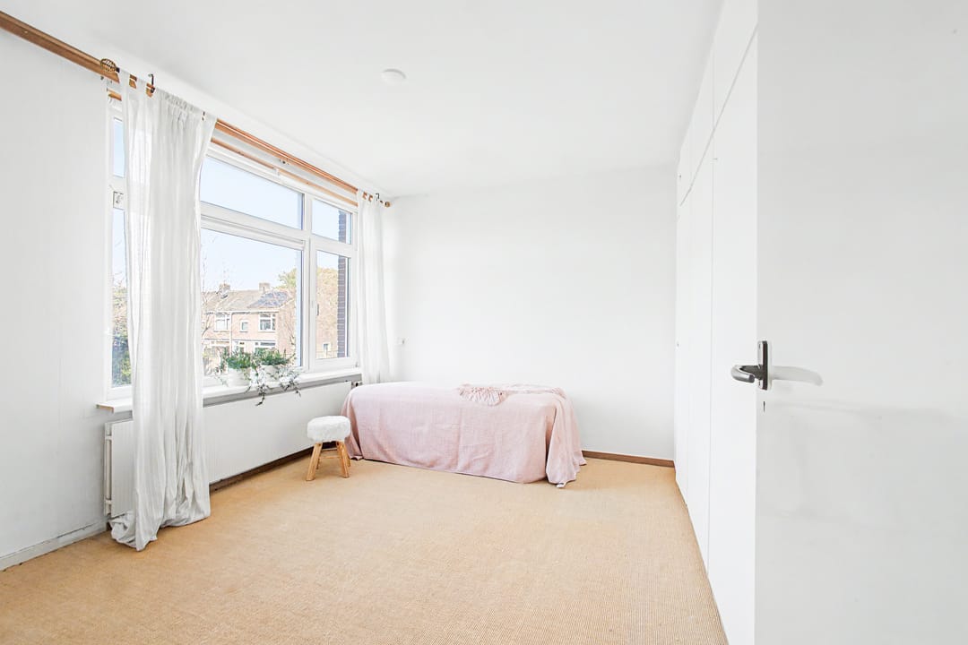 Photo 16 of Rossinistraat 11