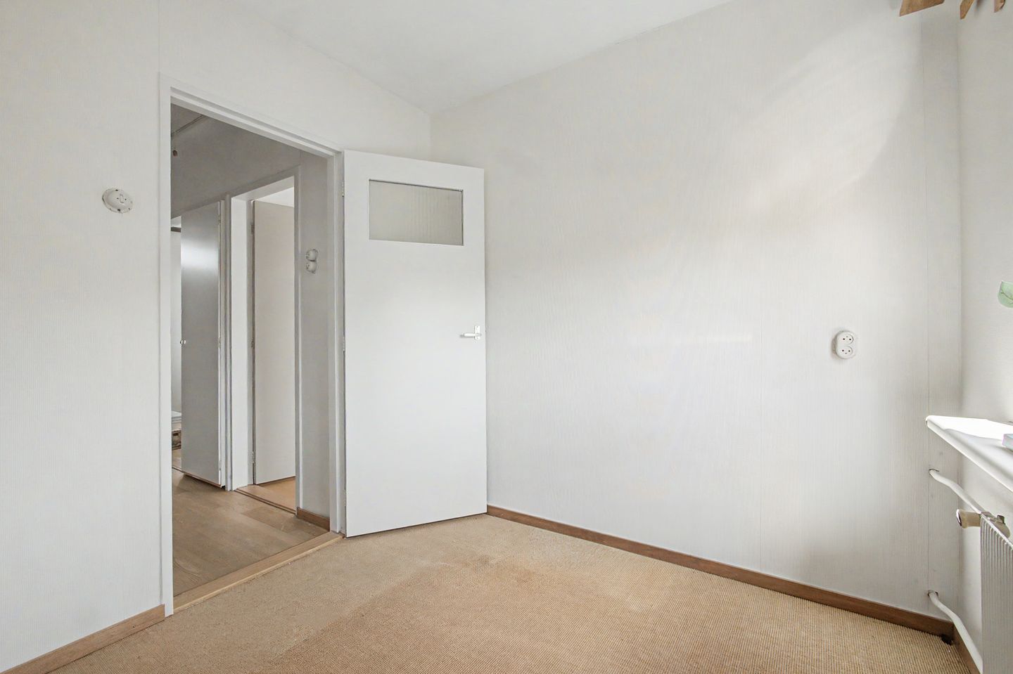 Photo 19 of Rossinistraat 11