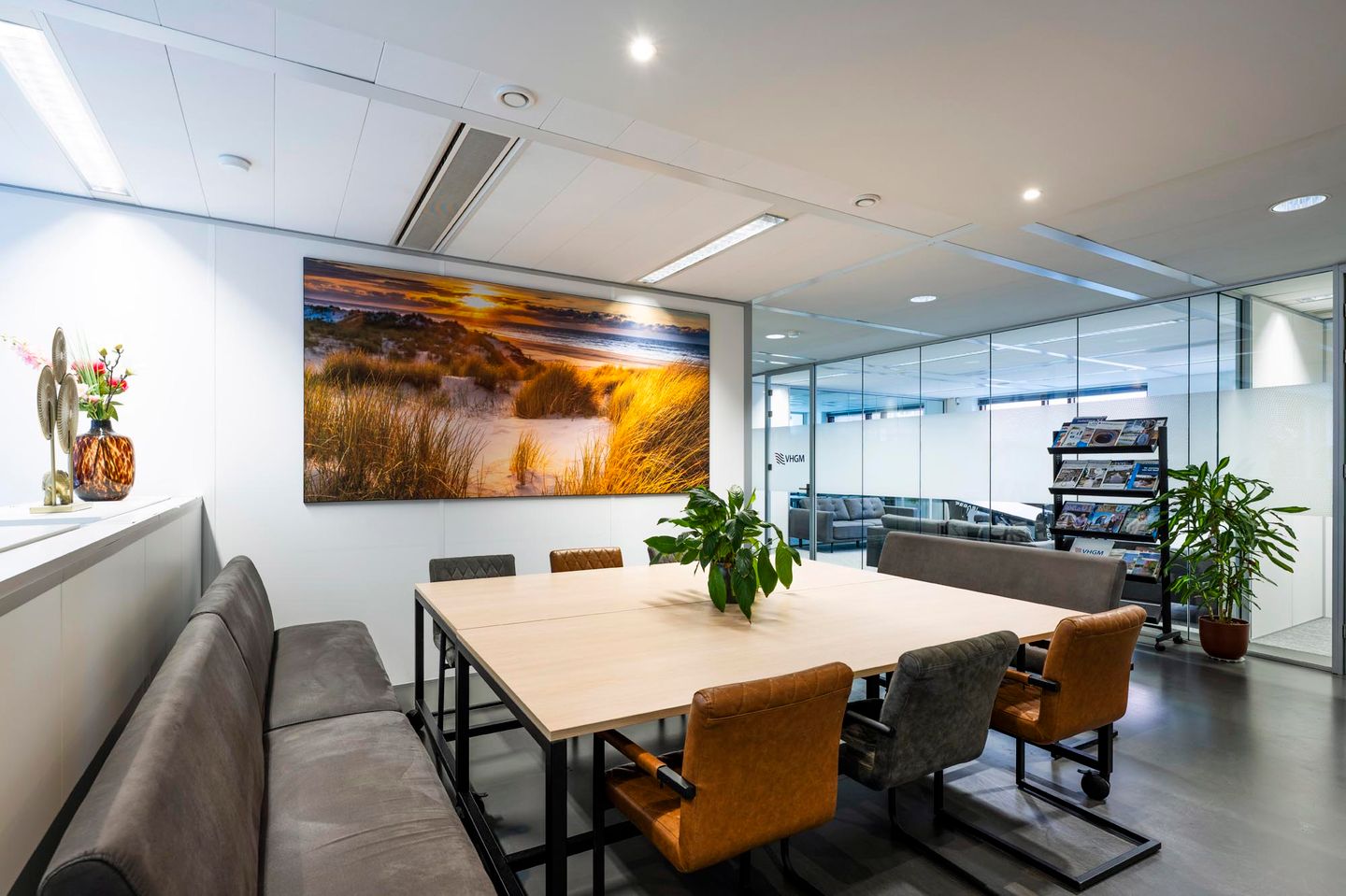 Bekijk foto 5 van Leidsevaart 580