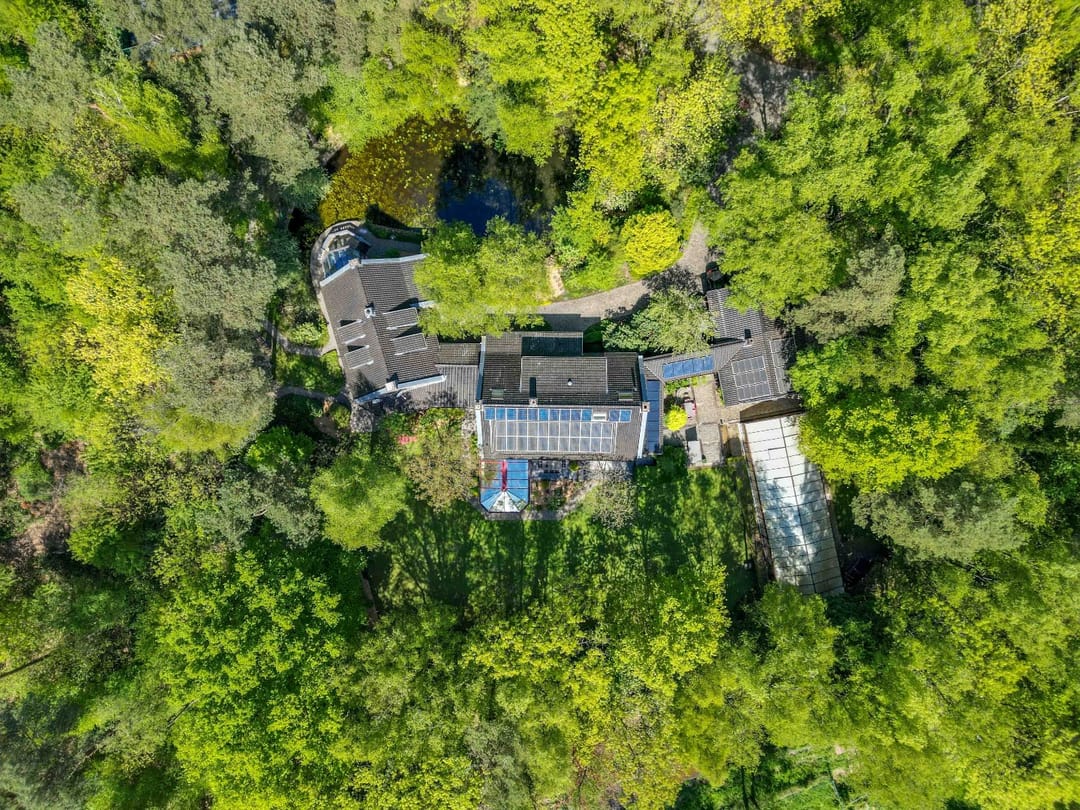 Exceptional Villa with Separate Guest House and Private Pond in Rekem — 46