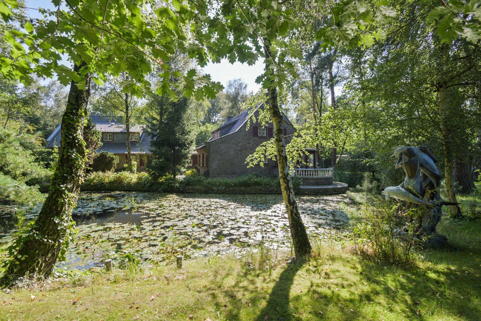 Exceptional Villa with Separate Guest House and Private Pond in Rekem — 45