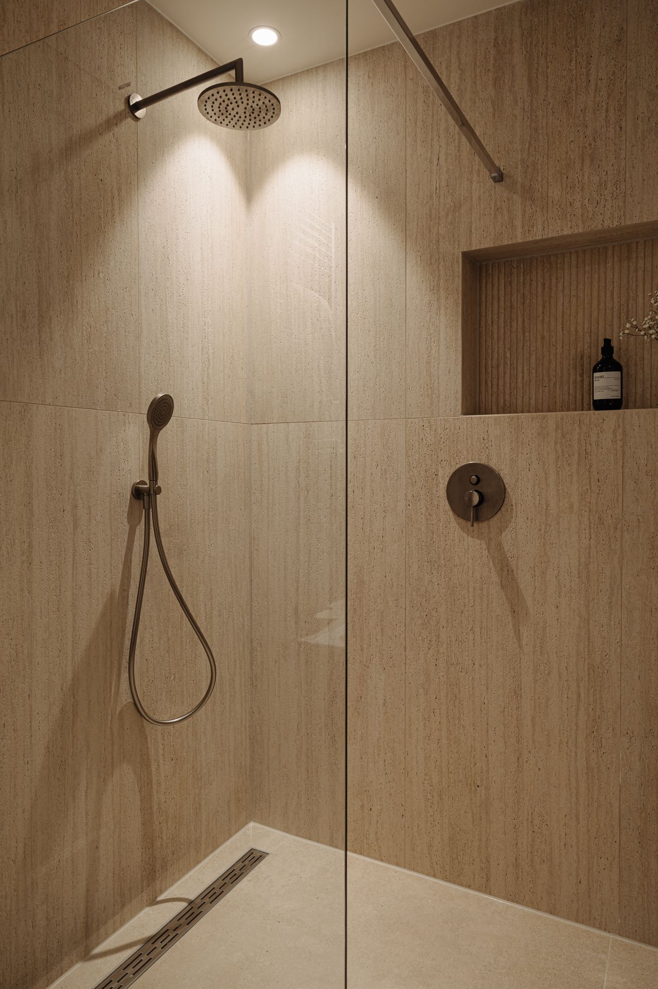 Photo 21 of Hoofdweg 67-H