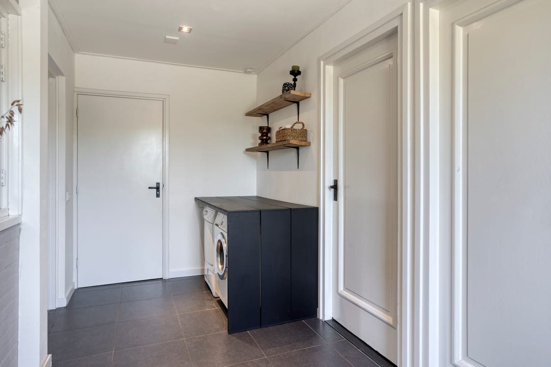 Photo 22 of Oostmolenweg 10