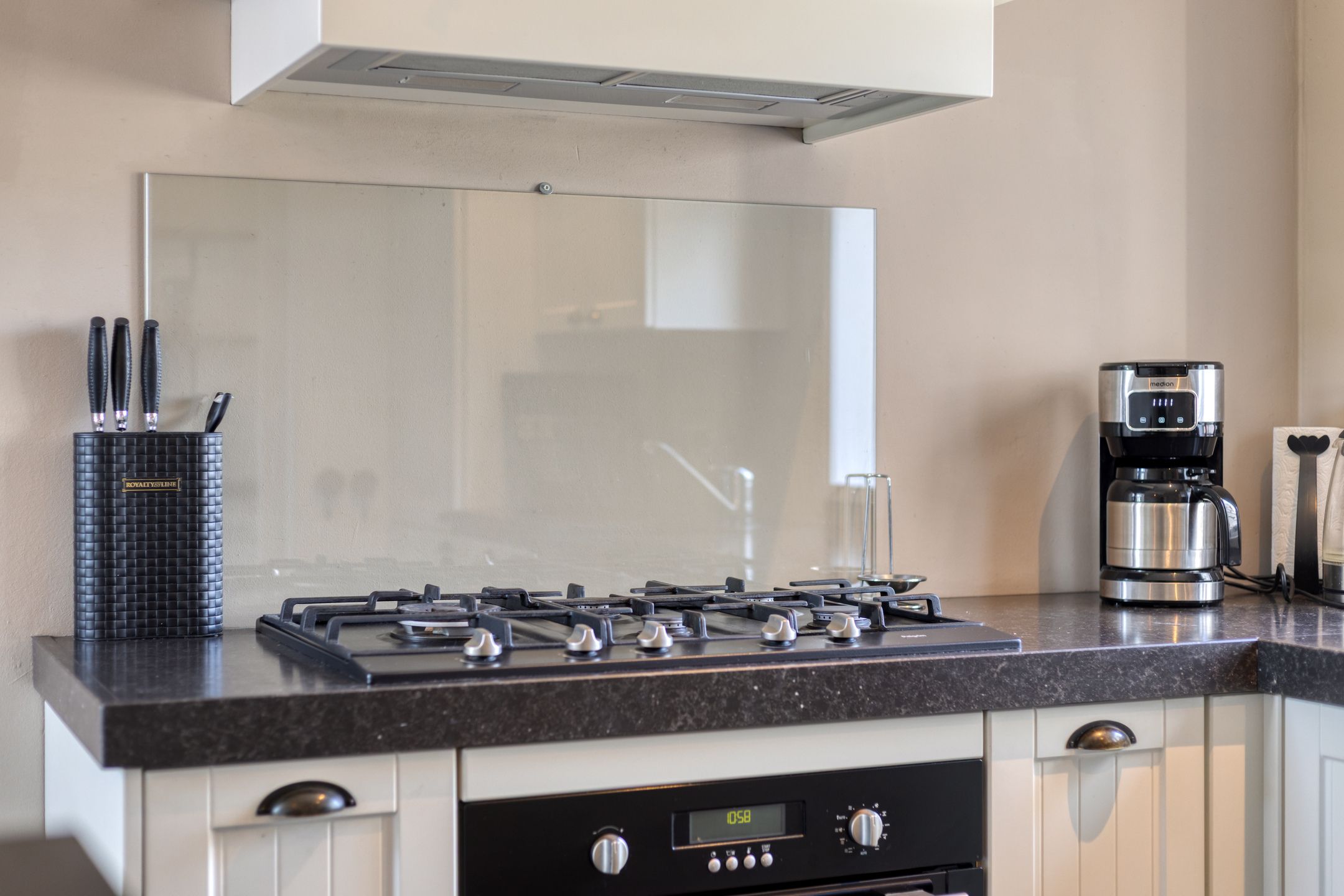 Photo 18 of Oostmolenweg 10