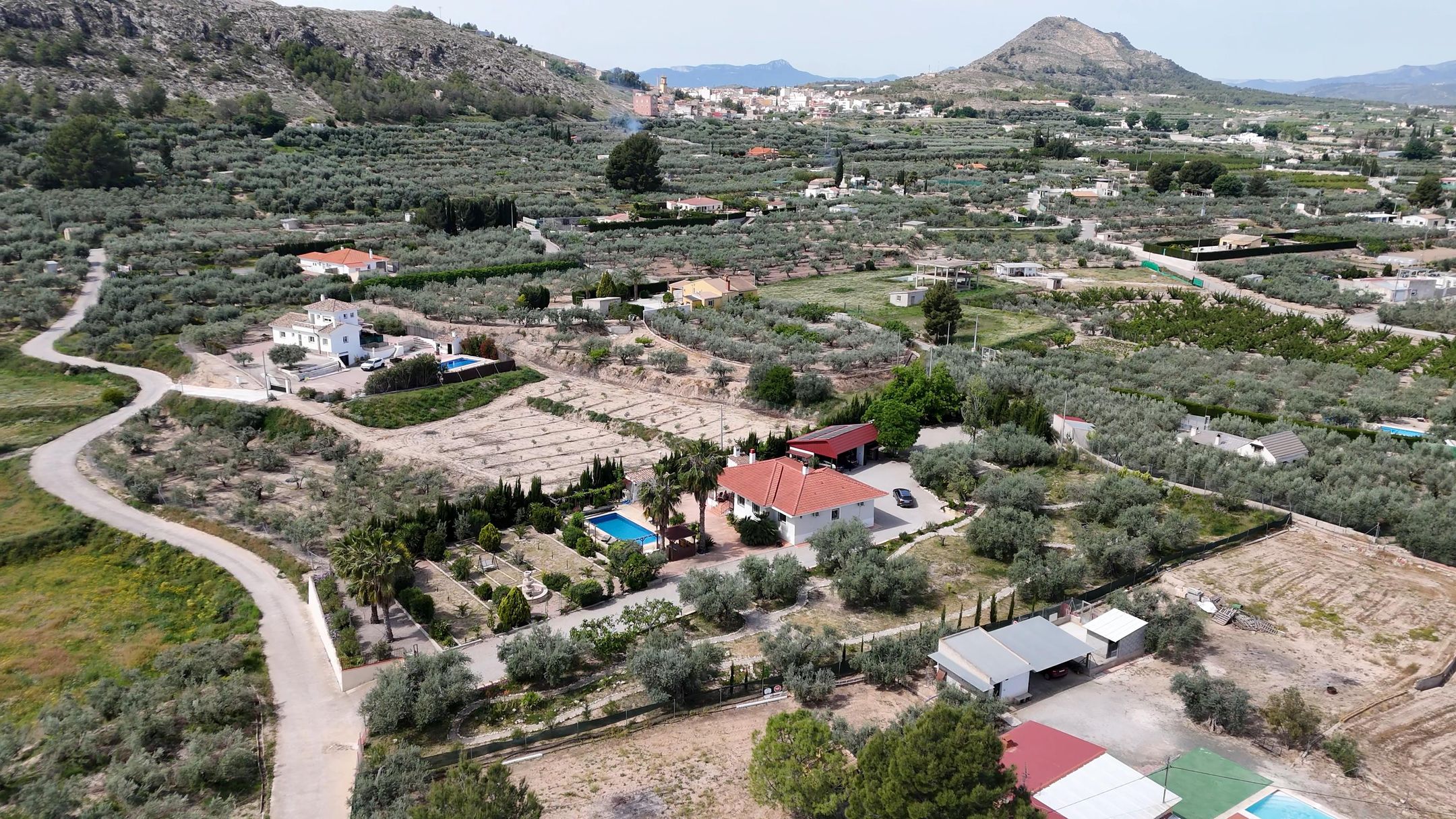Renovated Villa with Pool and Mountain Views in Calasparra — 9
