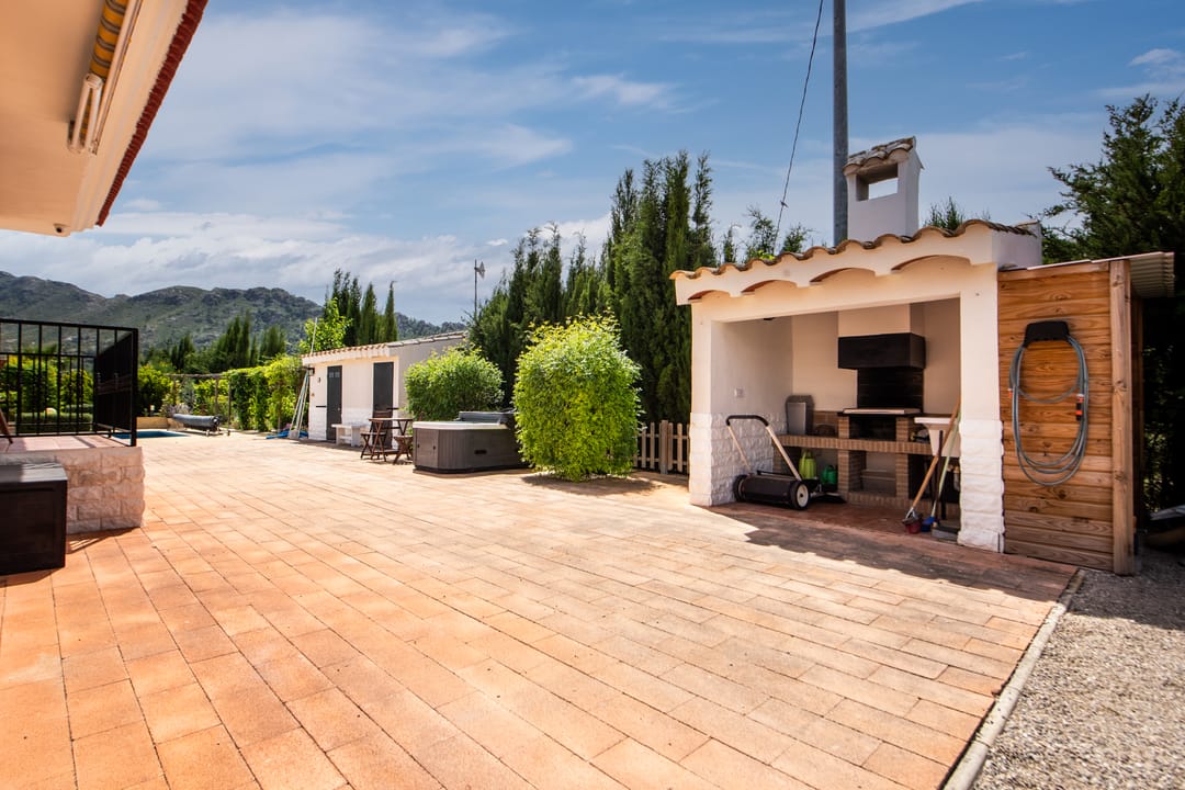 Renovated Villa with Pool and Mountain Views in Calasparra — 53