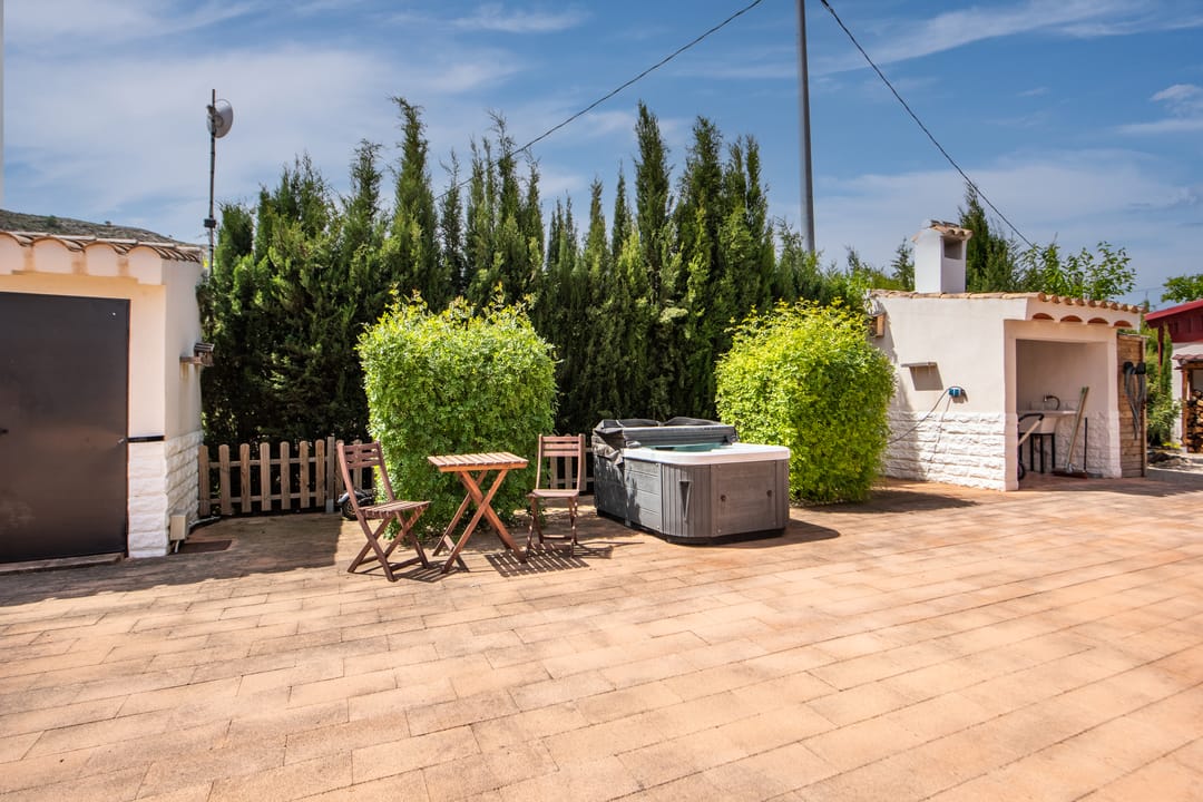 Renovated Villa with Pool and Mountain Views in Calasparra — 52
