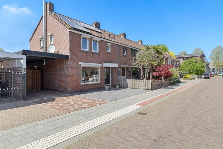 Foto 3 van de Genestetstraat 33