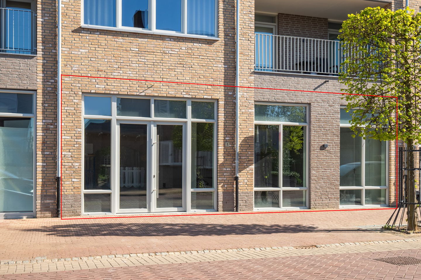 View photo 1 of Marktstraat 1