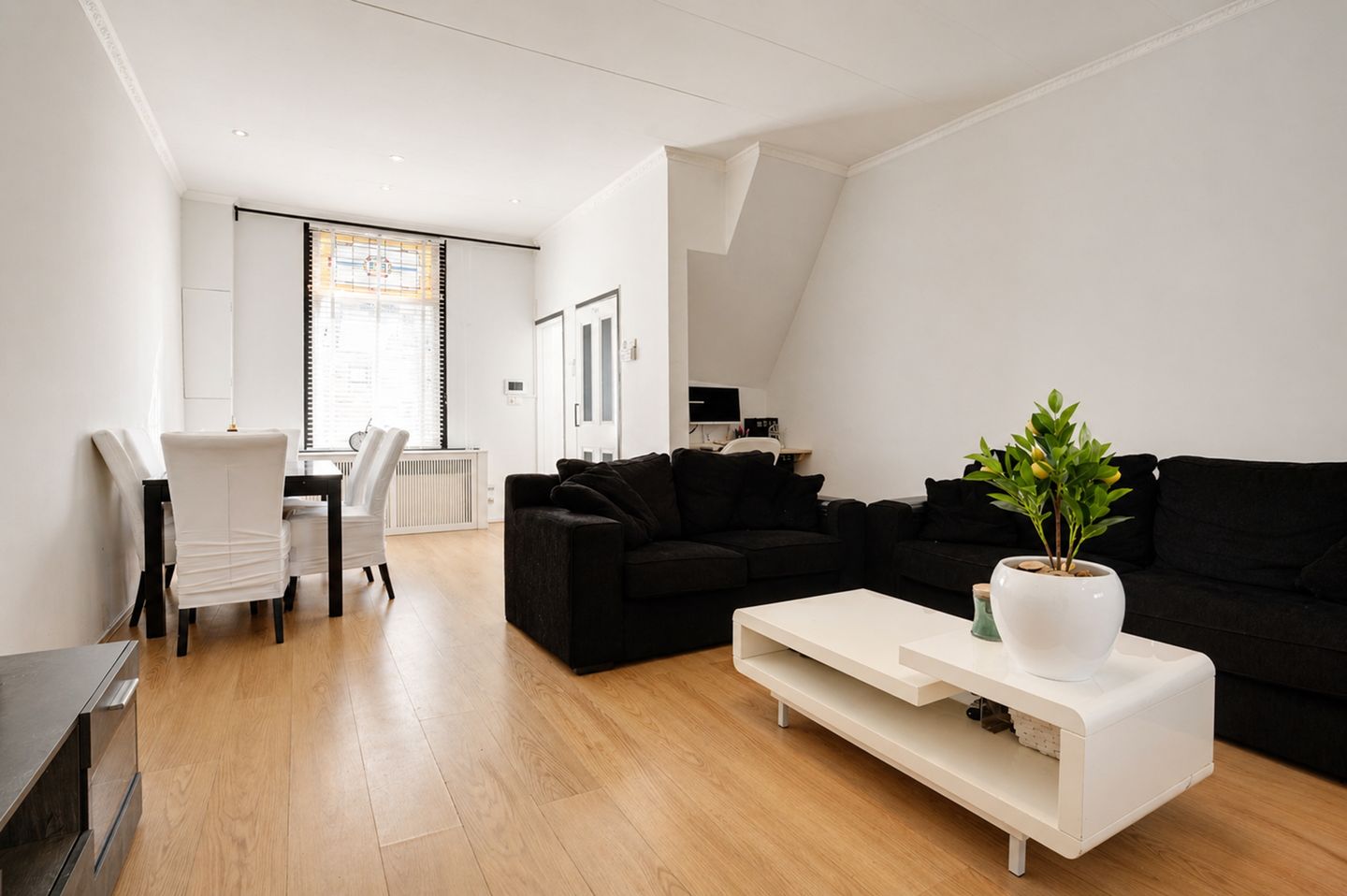 Foto 5 van Den Bommelsestraat 6