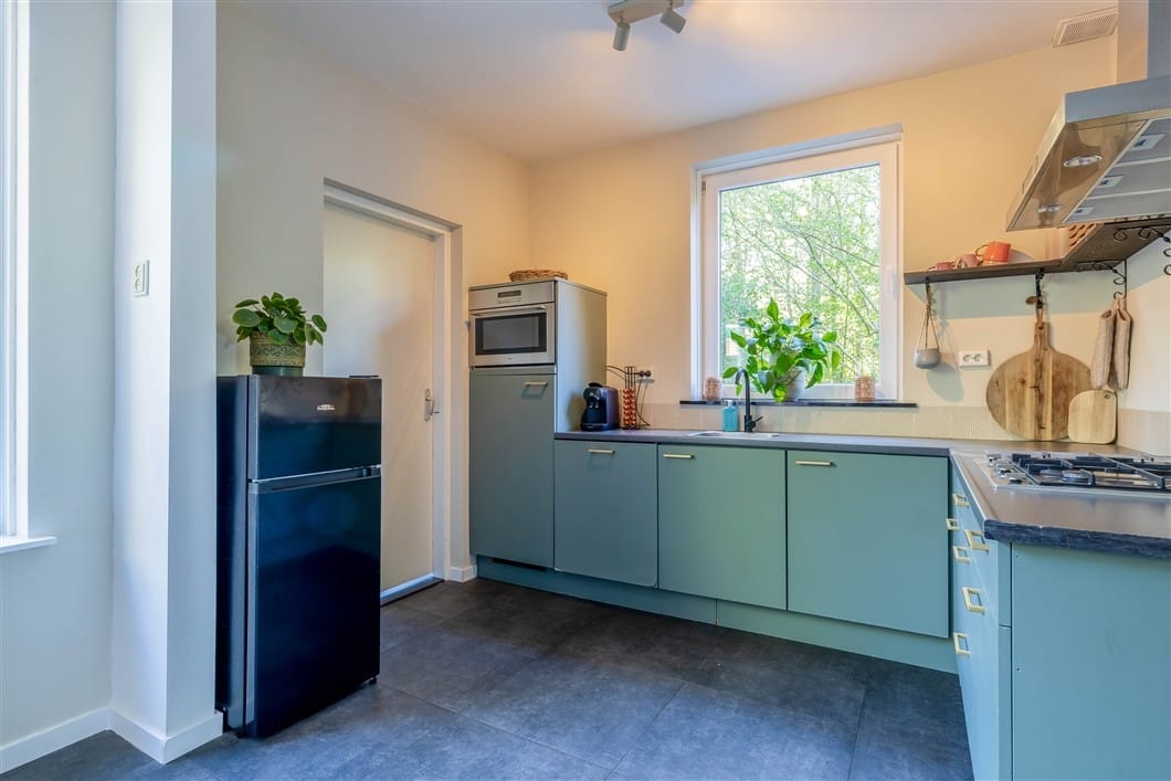 Well-maintained family home at the forest edge with four bedrooms and large garden — 21