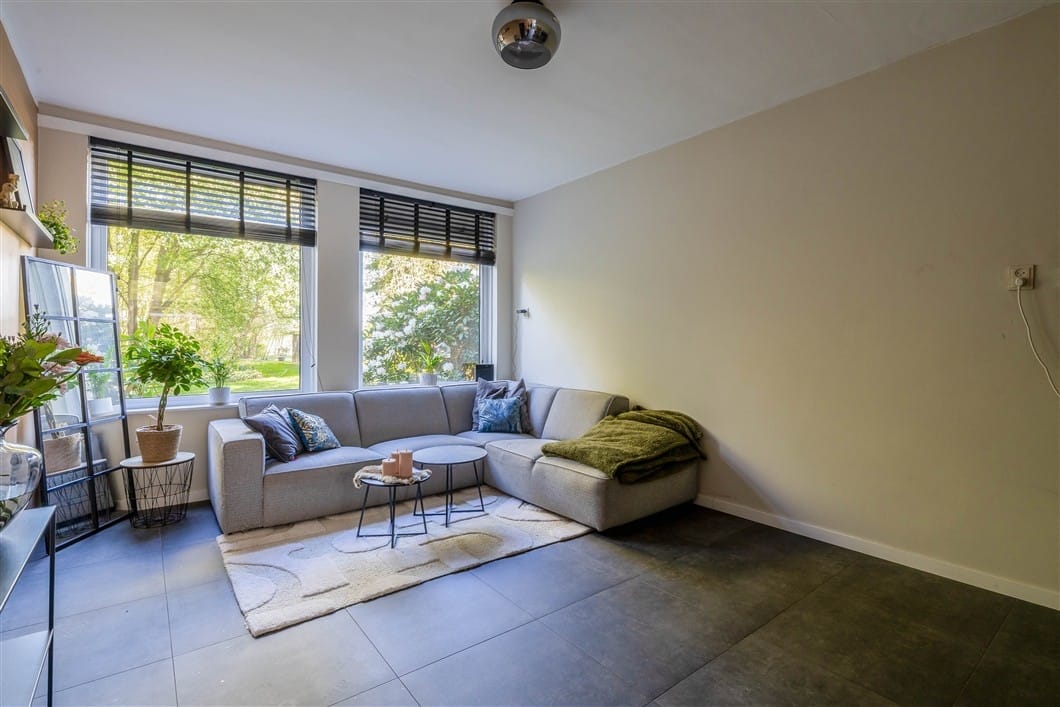 Well-maintained family home at the forest edge with four bedrooms and large garden — 16