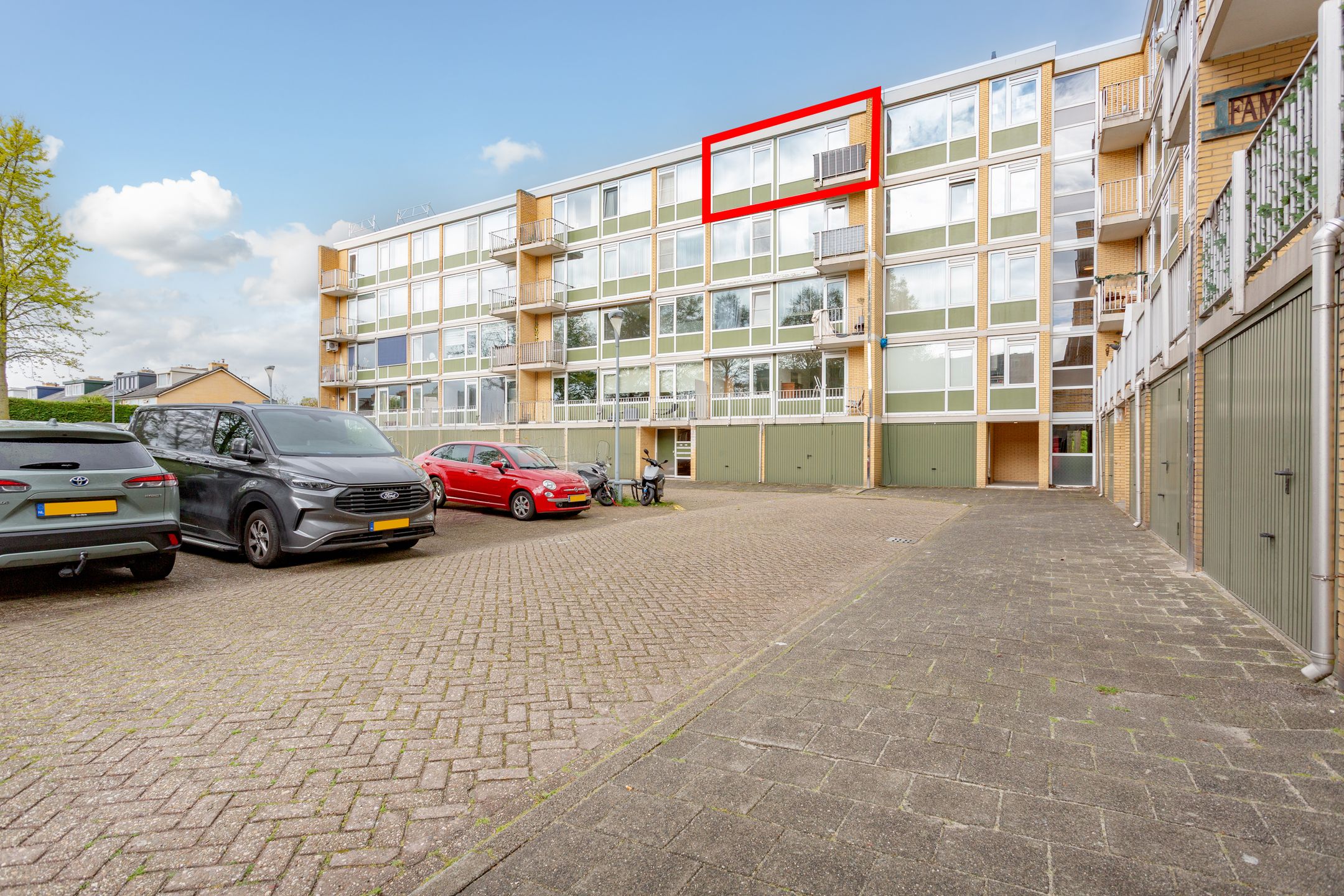 Photo 30 of Einsteinlaan 359