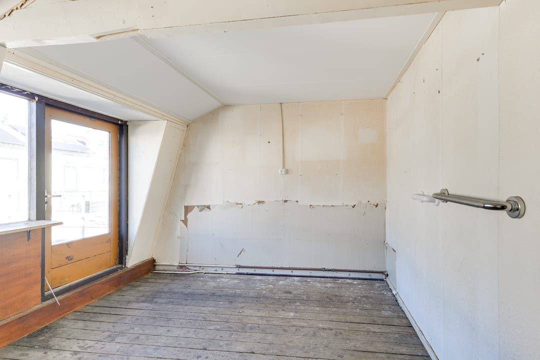 Renovation Opportunity in Popular De Kooi Neighborhood — 26