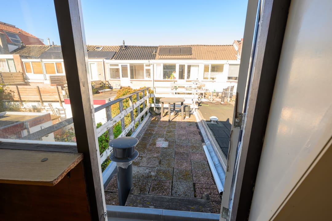 Renovation Opportunity in Popular De Kooi Neighborhood — 28
