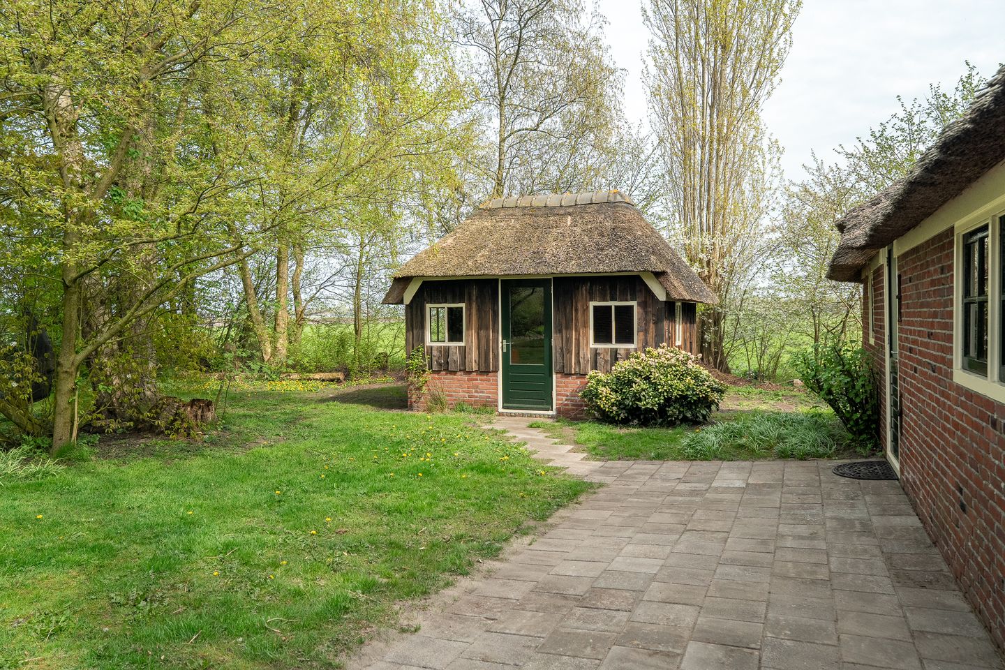 Photo 64 of Vrouwenlaan-achter 2