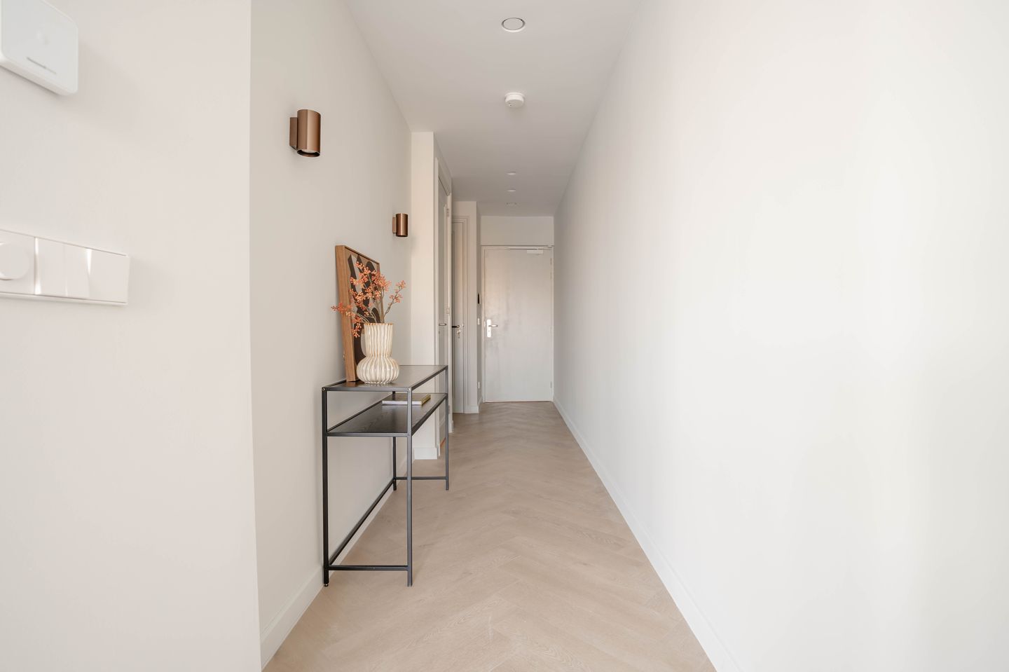 Fully Renovated Apartment with Spectacular IJ Water Views in Amsterdam's Oostelijk Havengebied — 19