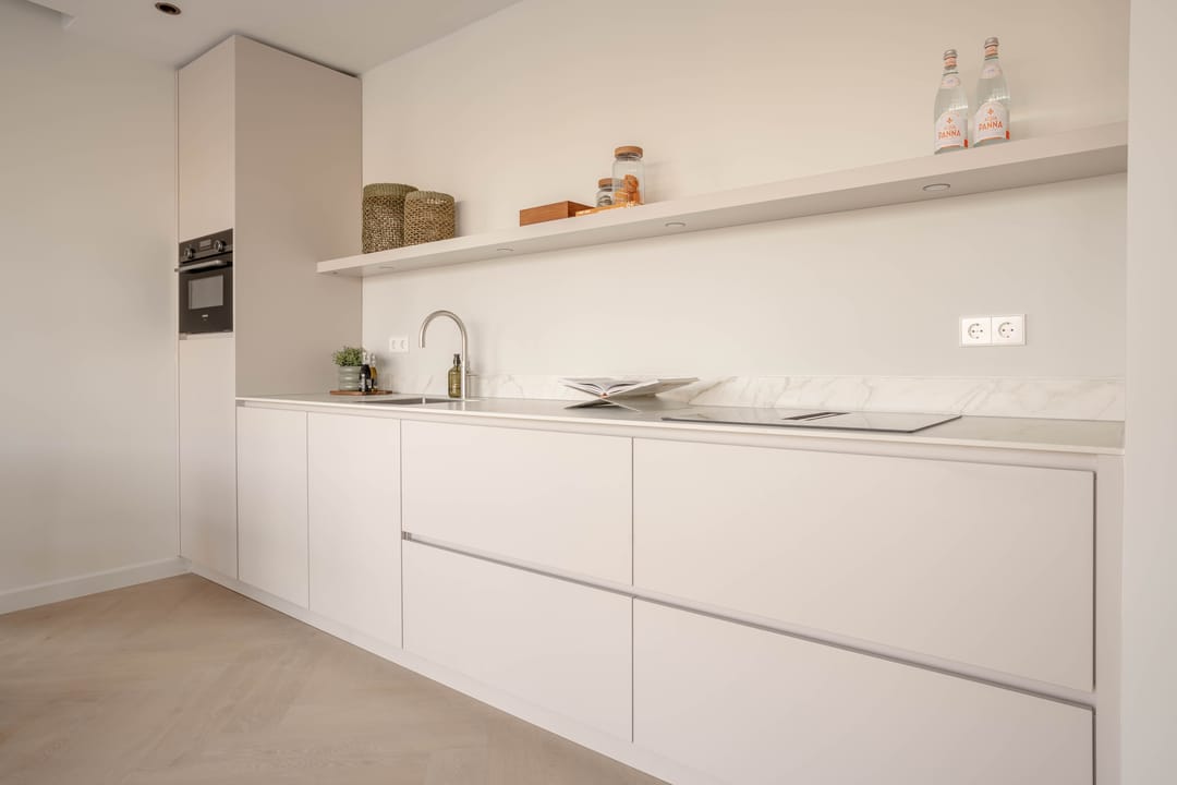 Fully Renovated Apartment with Spectacular IJ Water Views in Amsterdam's Oostelijk Havengebied — 16