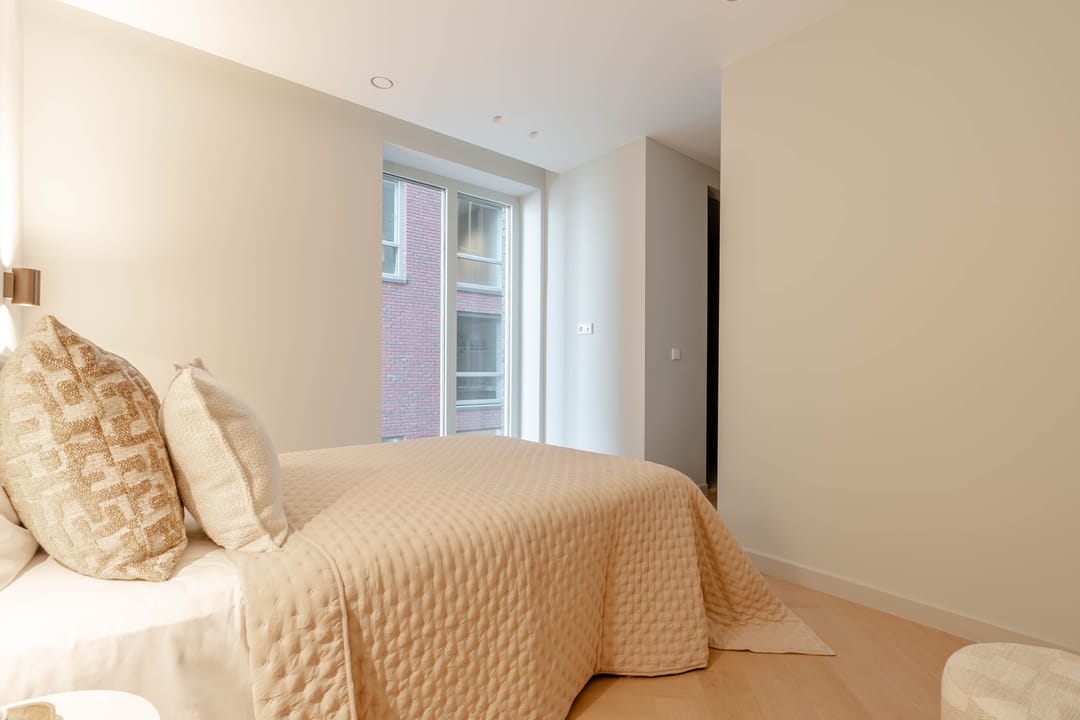 Fully Renovated Apartment with Spectacular IJ Water Views in Amsterdam's Oostelijk Havengebied — 22
