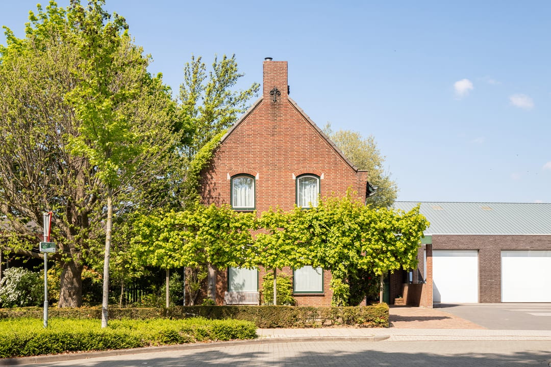 Photo 38 of Veestraat 38
