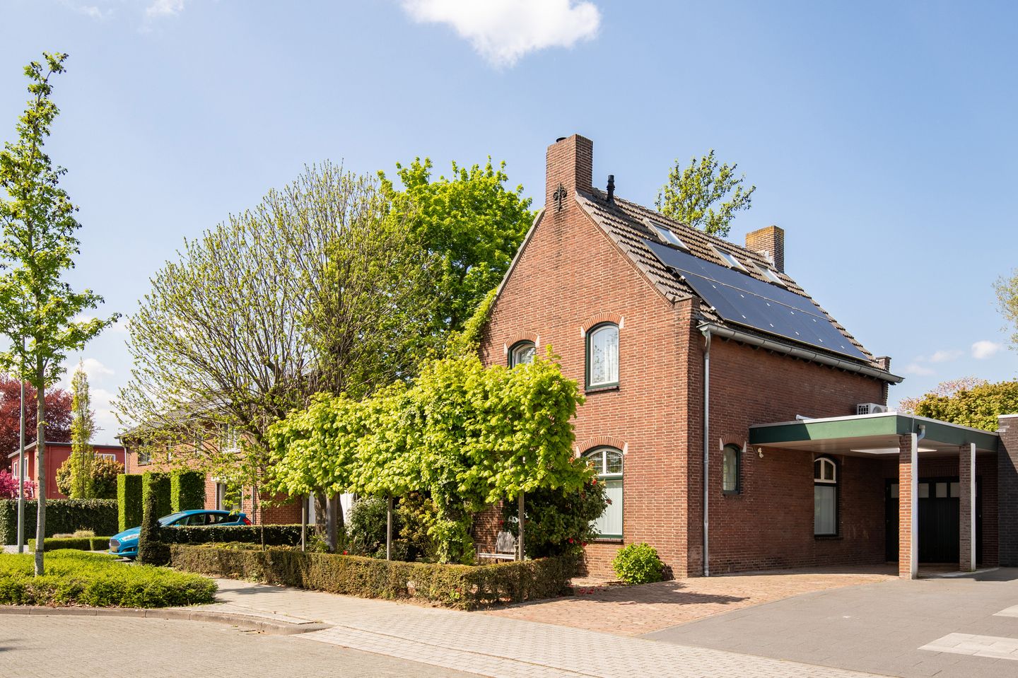 Photo 40 of Veestraat 38
