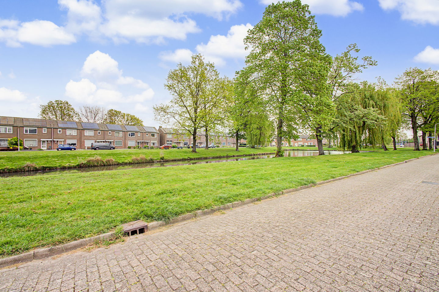 Foto 35 van de Vosplantsoen 17