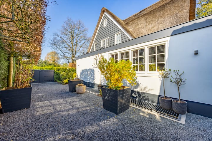 Foto 4 van Wally Moesweg 10